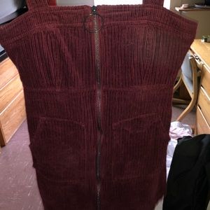 zip up dress